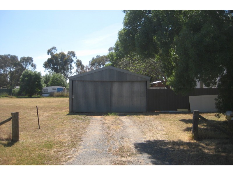10 Burnes Street, Mathoura NSW 2710