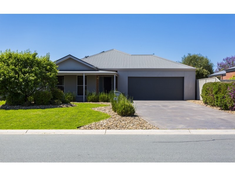 3 Kinross Court, Moama NSW 2731