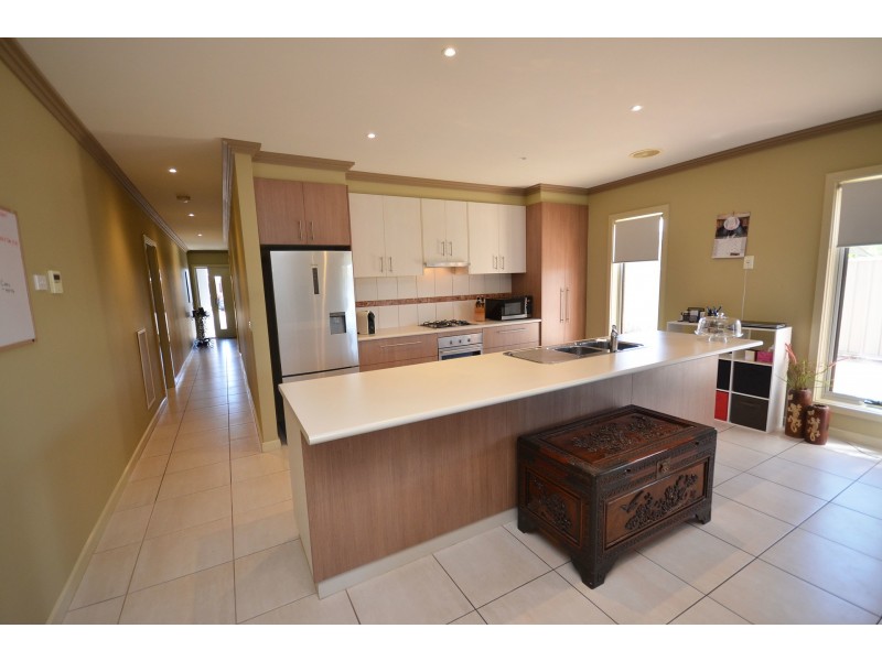 1 Brenton Avenue, Echuca VIC 3564