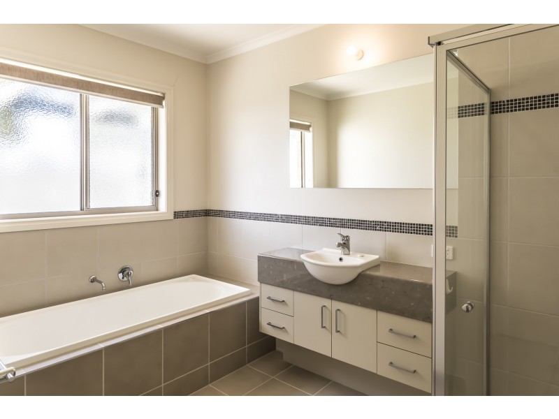 1 Gardner Court, Moama NSW 2731