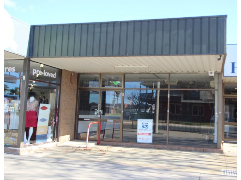 12 Meninya Street, Moama NSW 2731