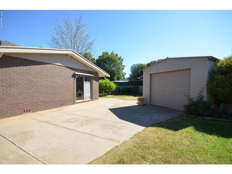 52 Popplewell Street, Moama NSW 2731