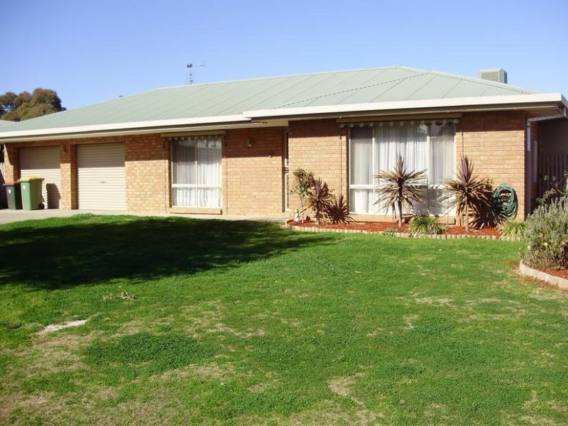 4 Rob Roy Court, Echuca VIC 3564