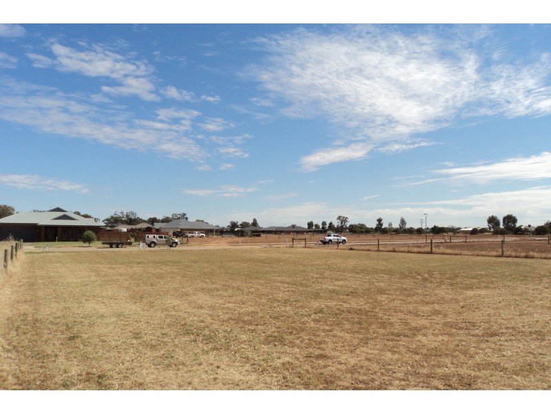 63 Bottlebrush Drive, Moama NSW 2731