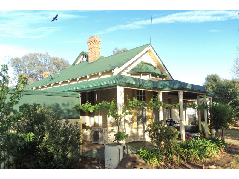 51 Moama Street, Mathoura NSW 2710