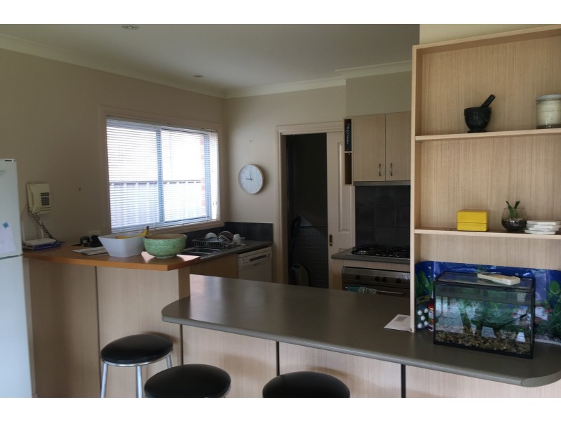32 Genevieve Avenue, Echuca VIC 3564