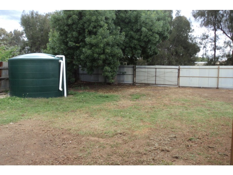 27B Livingstone Street, Mathoura NSW 2710