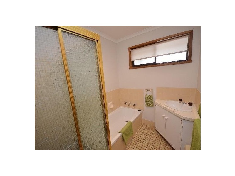 41 Regent Street, Moama NSW 2731