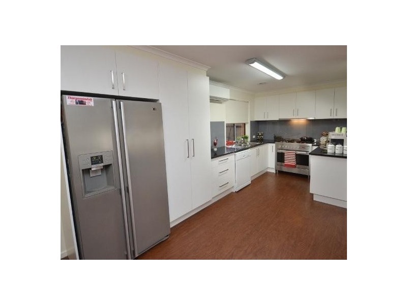 41 Regent Street, Moama NSW 2731