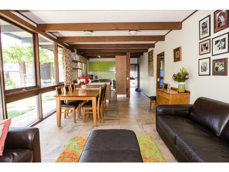 10 Hicks Crescent, Echuca VIC 3564