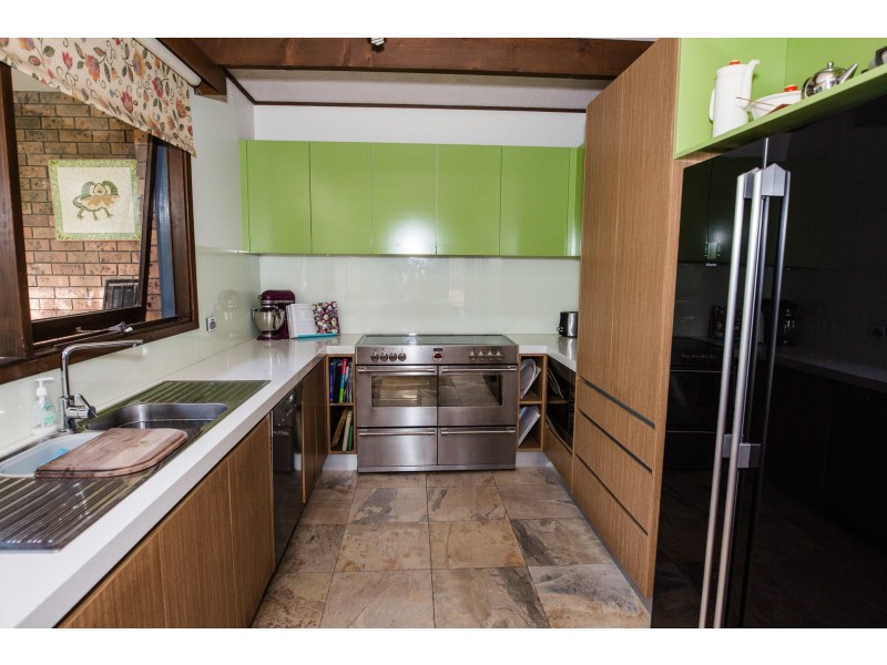 10 Hicks Crescent, Echuca VIC 3564