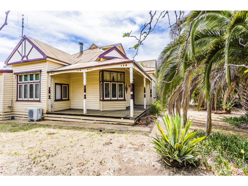 29  Latham Road, Echuca VIC 3564