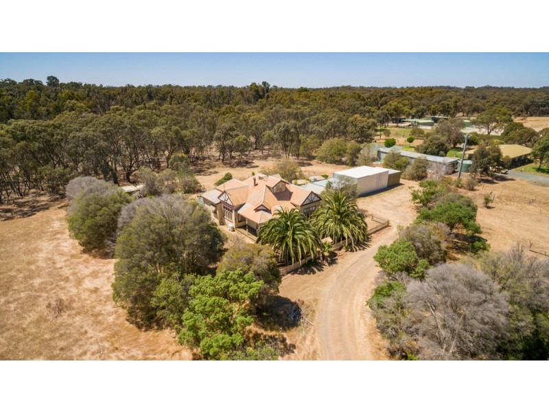 29  Latham Road, Echuca VIC 3564