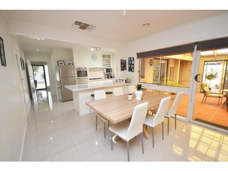 12 Vines Street, Echuca VIC 3564