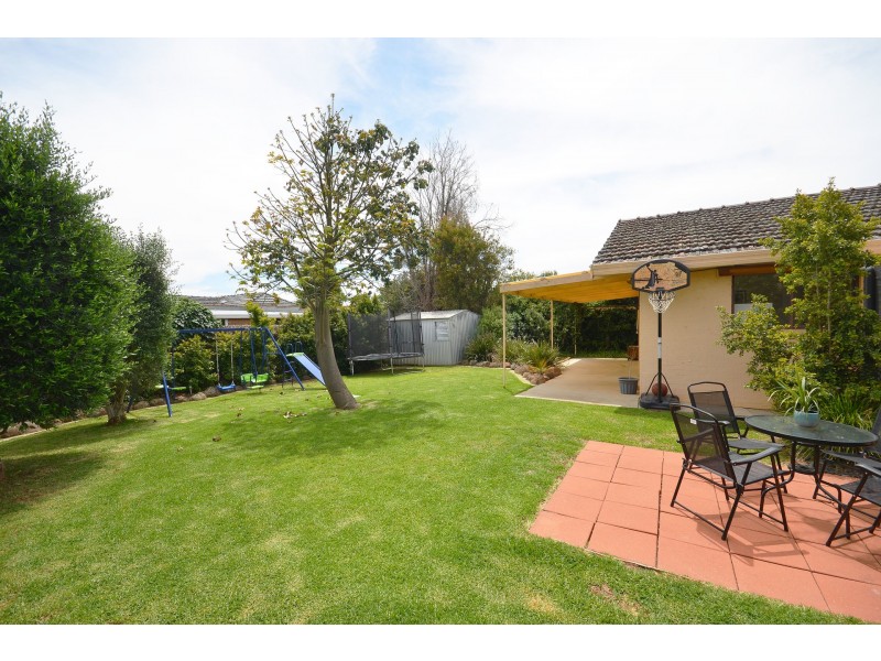 12 Vines Street, Echuca VIC 3564