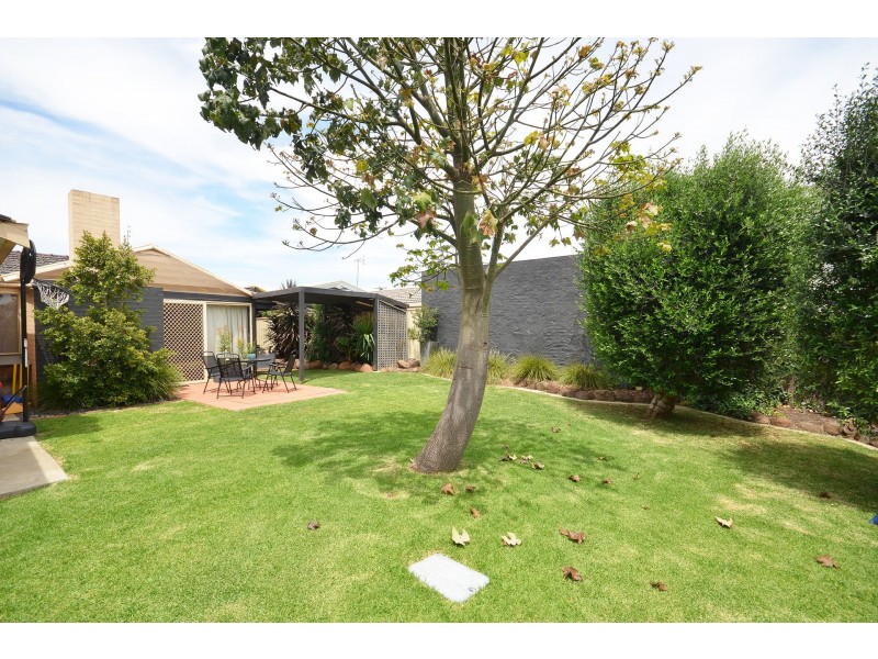 12 Vines Street, Echuca VIC 3564