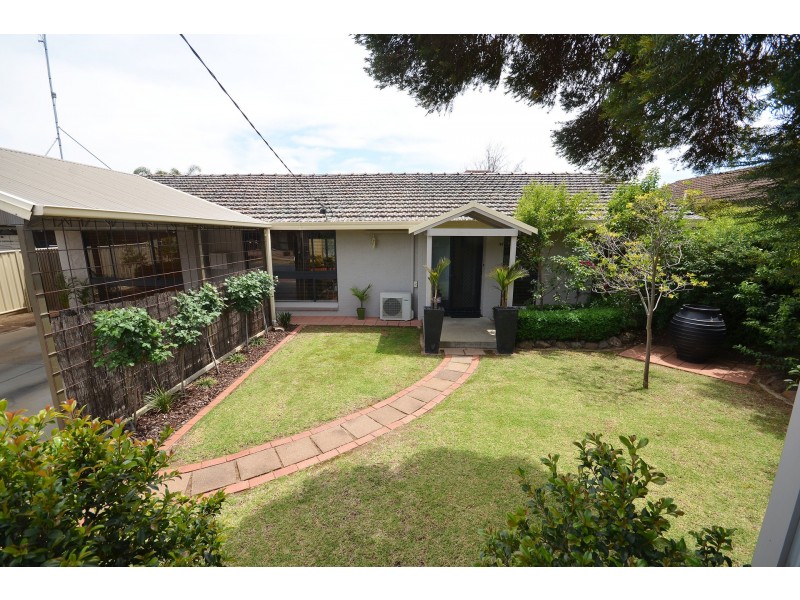 12 Vines Street, Echuca VIC 3564