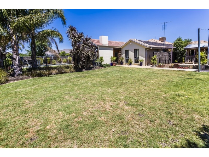 6 Pinot Court, Moama NSW 2731