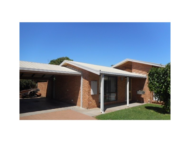 8 Walgett Court, Echuca VIC 3564