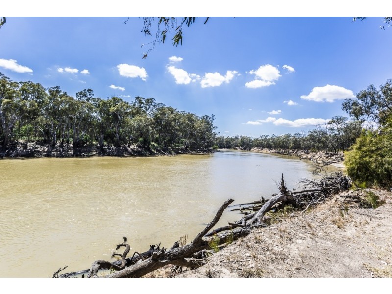 66 Wharparilla Drive, Echuca VIC 3564