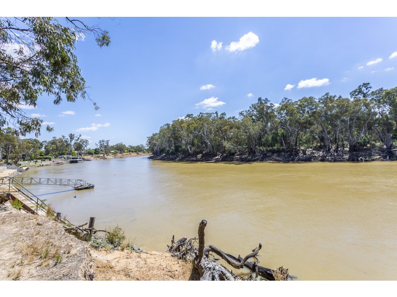 66 Wharparilla Drive, Echuca VIC 3564
