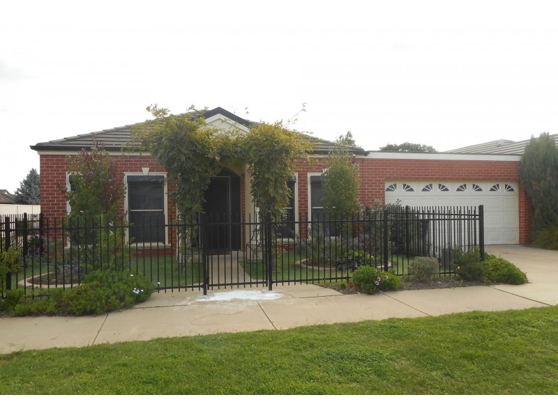 1/23 Hare Street, Echuca VIC 3564