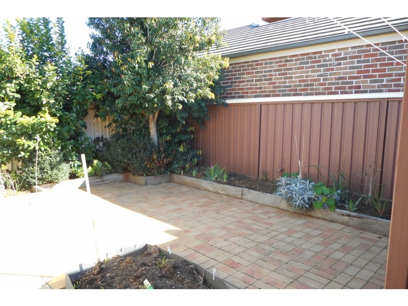 1/23 Hare Street, Echuca VIC 3564