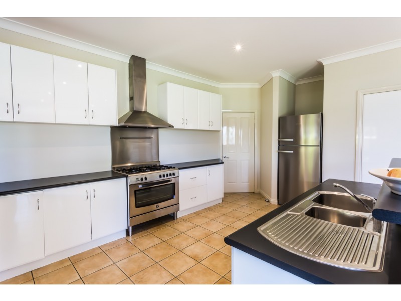 117 Campaspe Esplanade, Echuca VIC 3564