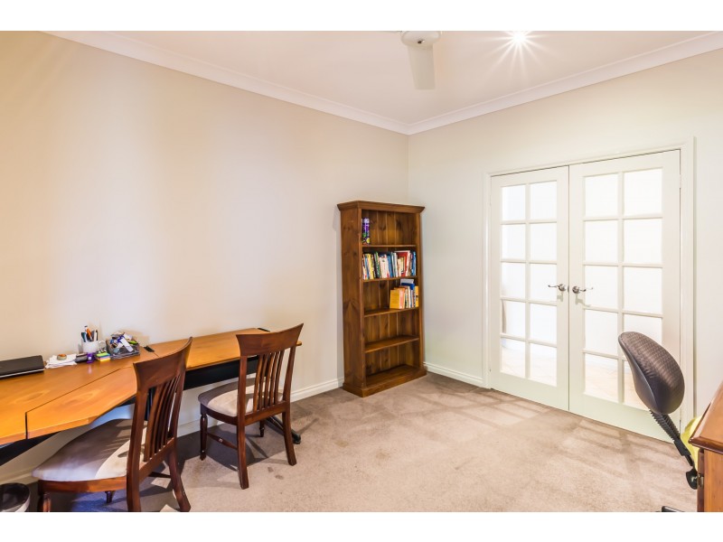 117 Campaspe Esplanade, Echuca VIC 3564