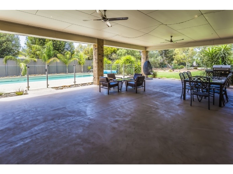 4 Fawkner Court, Echuca VIC 3564
