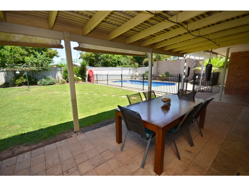 63 Lawson Drive, Moama NSW 2731