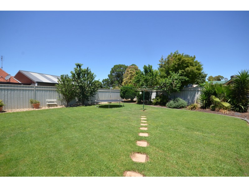 63 Lawson Drive, Moama NSW 2731