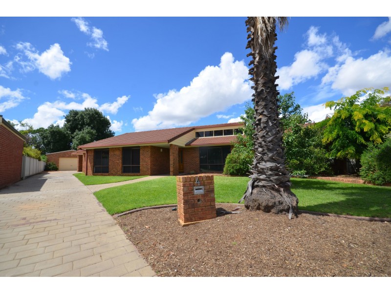 4 Alert Court, Moama NSW 2731