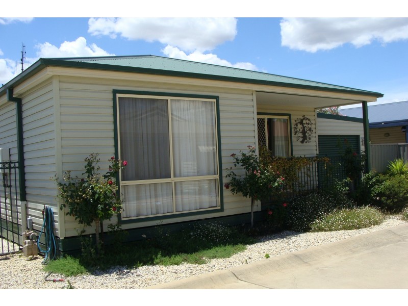 2 Cygnet Court, Moama NSW 2731