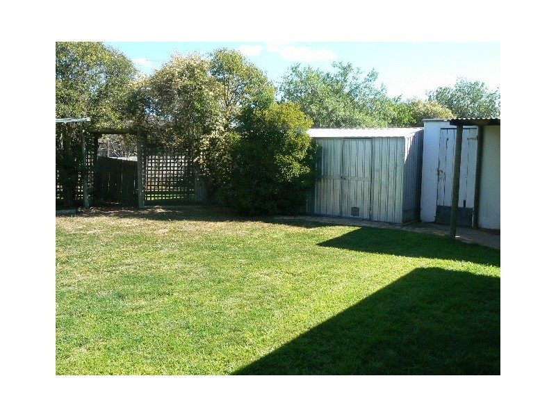 7 Rutley Crescent, Echuca VIC 3564