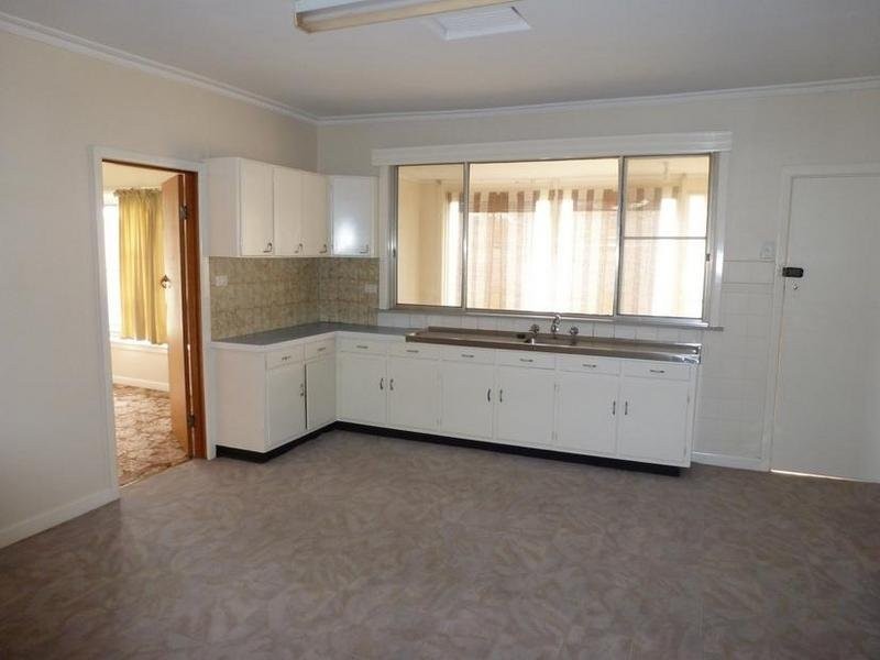 26 Council Street, Moama NSW 2731