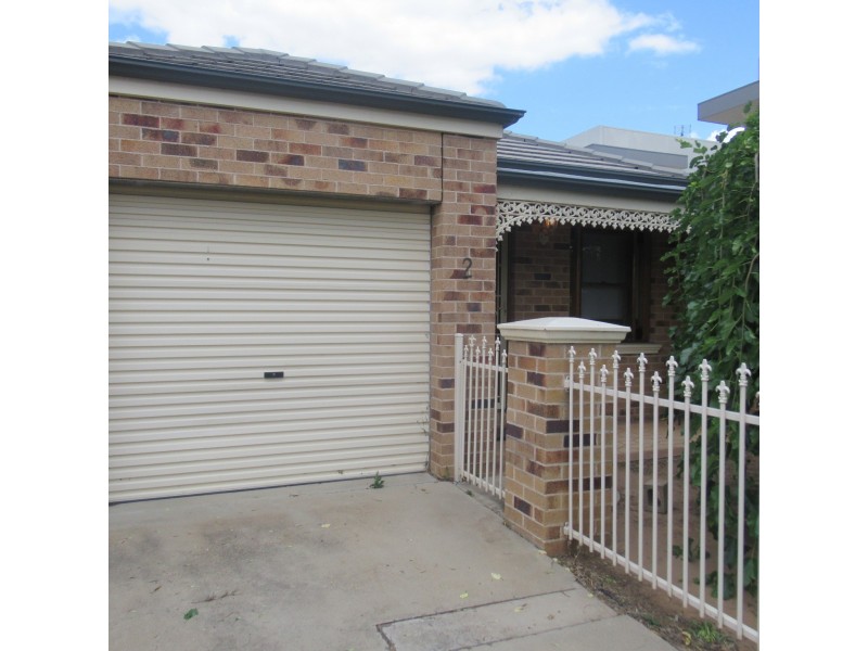 2/9 Echuca Street, Moama NSW 2731