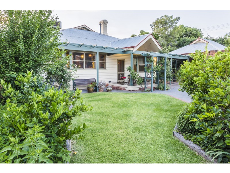 68 Francis Street, Echuca VIC 3564