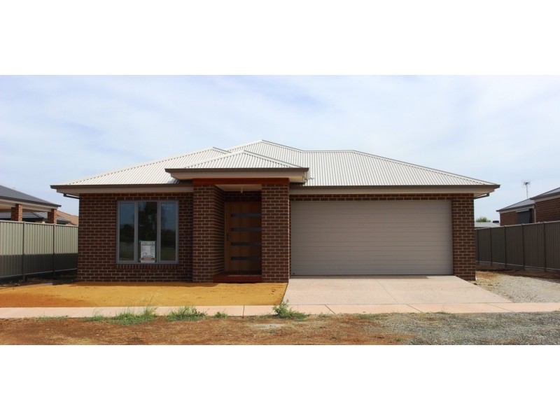 30 Park Avenue, Echuca VIC 3564