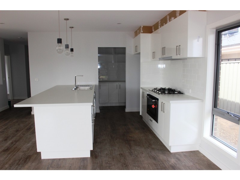 30 Park Avenue, Echuca VIC 3564