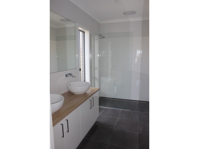 30 Park Avenue, Echuca VIC 3564