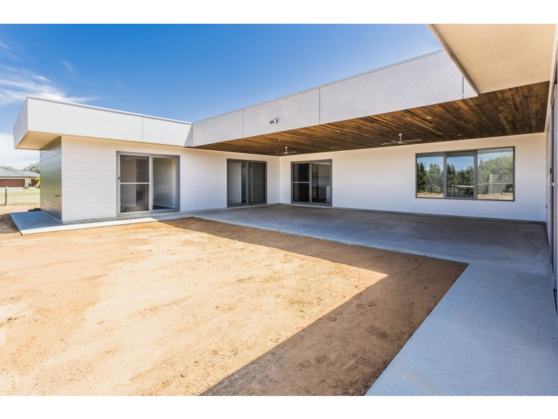 1B Shiraz Court, Moama NSW 2731