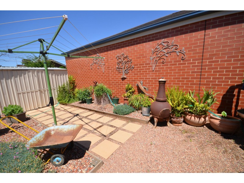 1/71 Annesley Street, Echuca VIC 3564