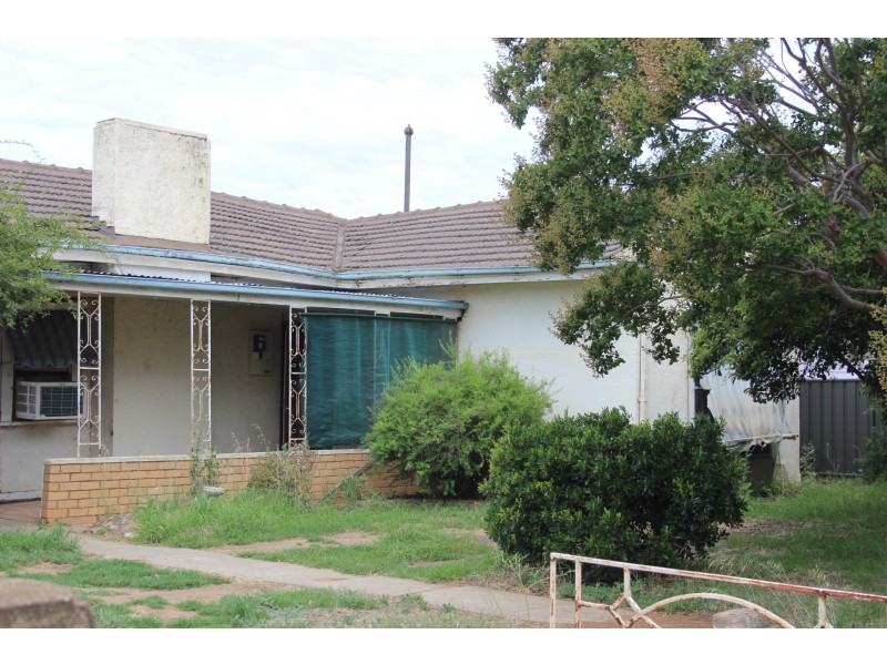 90 Sturt Street, Echuca VIC 3564
