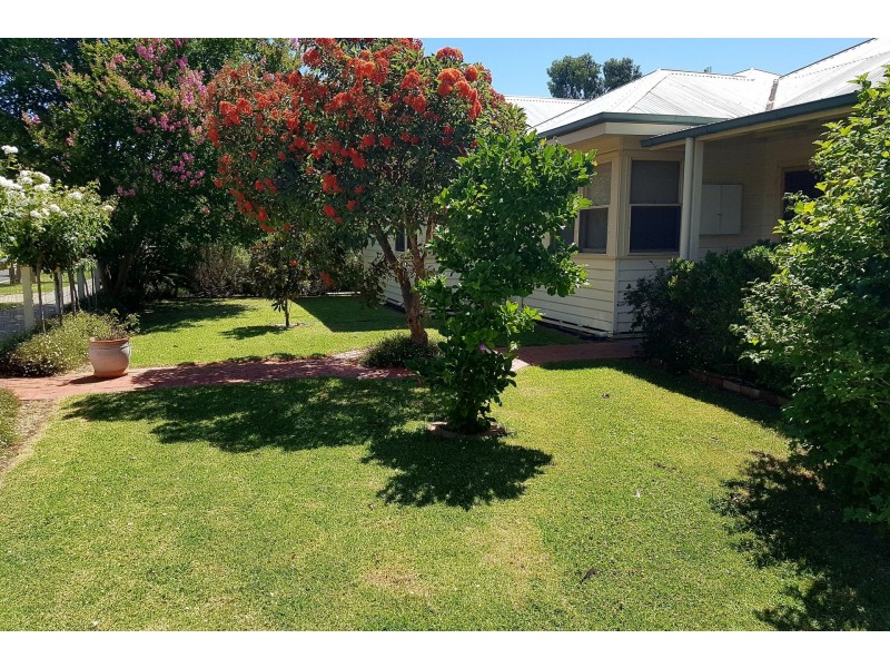 24 Kinsey Street, Moama NSW 2731