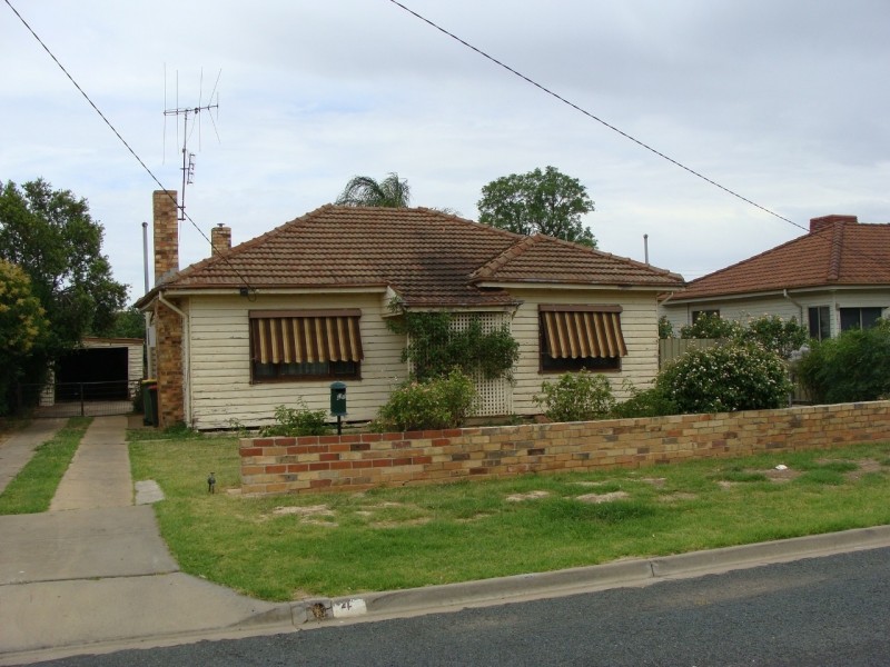 4 Haverfield Street, Echuca VIC 3564