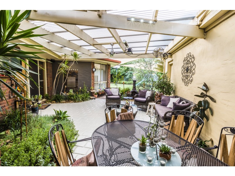 8 Oscar Place, Echuca VIC 3564