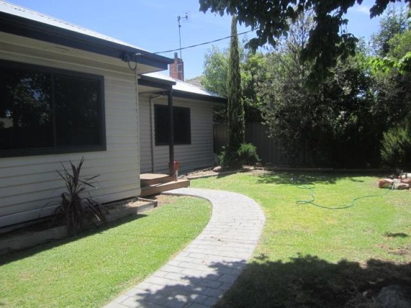 208 Service Street, Echuca VIC 3564