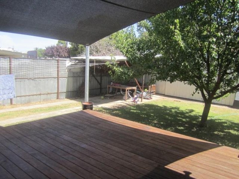 208 Service Street, Echuca VIC 3564