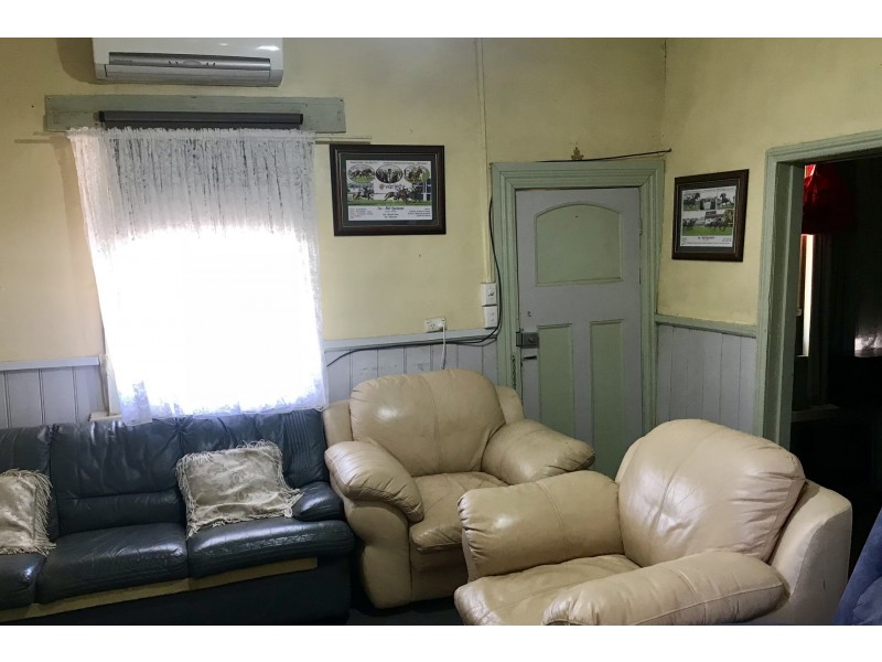 33 Echuca Street, Moama NSW 2731